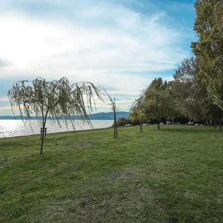 Lake&more לינה וארוחת בוקר טרוויניאנו רומאנו